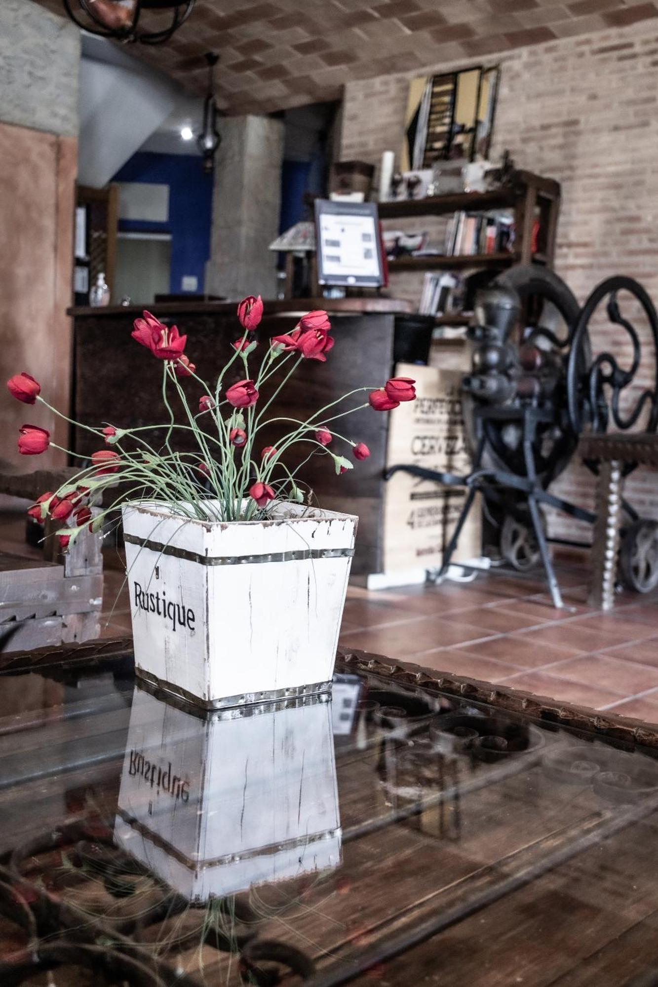 Hosteria Tierrallana By Juypehotel El Provencio Zewnętrze zdjęcie